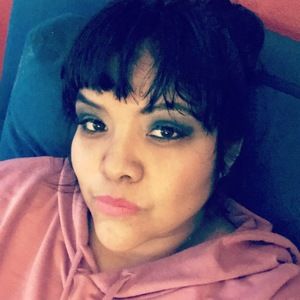 Meet your Posher, Perla